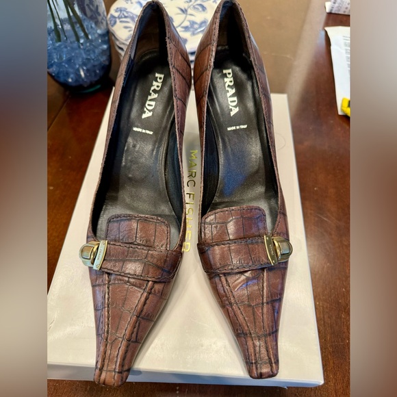 Beautiful Vintage PRADA 38.5 8.5 Kitten Heels Brown Croc Leather, Made in Italy - Picture 1 of 12